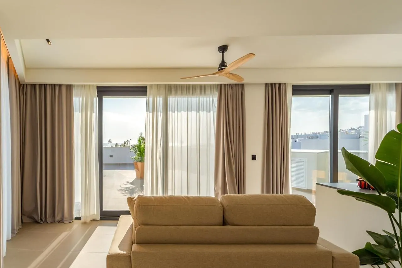 Hotel Apartamentos Hamus Conil De La Frontera 0*,