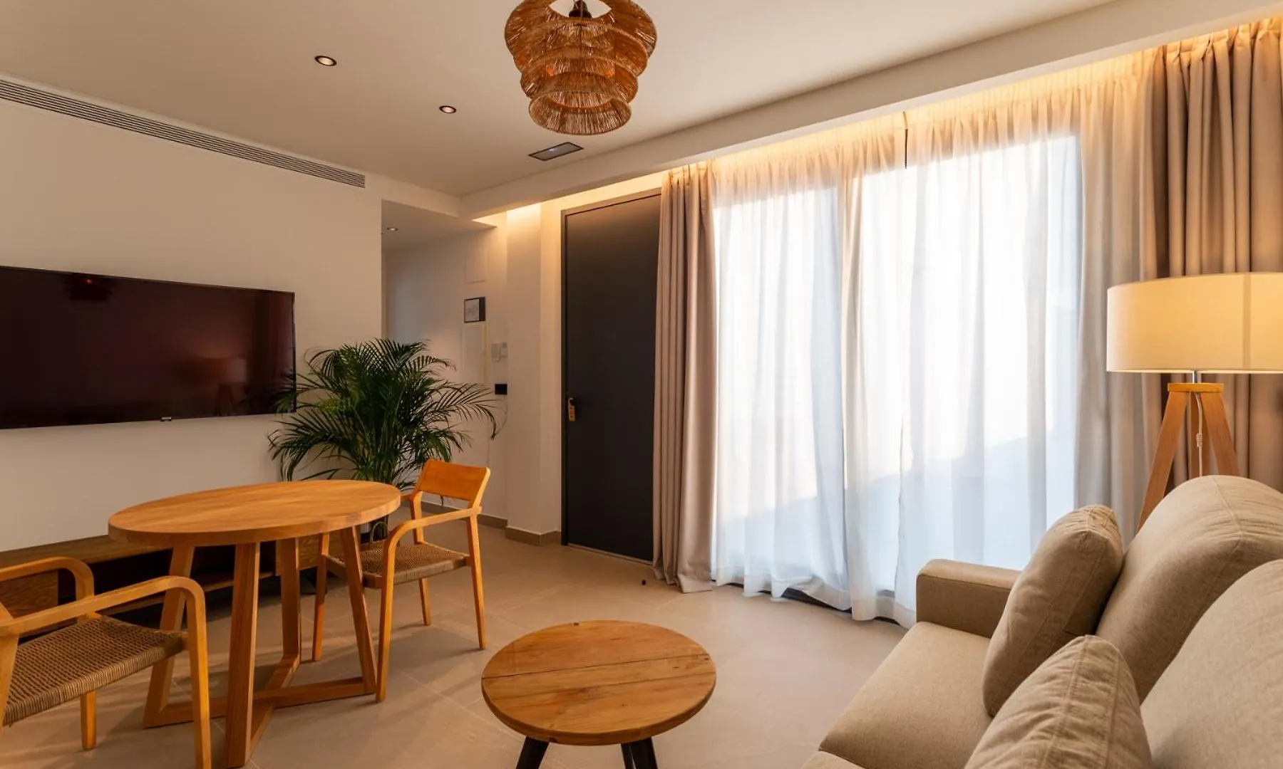 Hotel Apartamentos Hamus Conil De La Frontera Spain