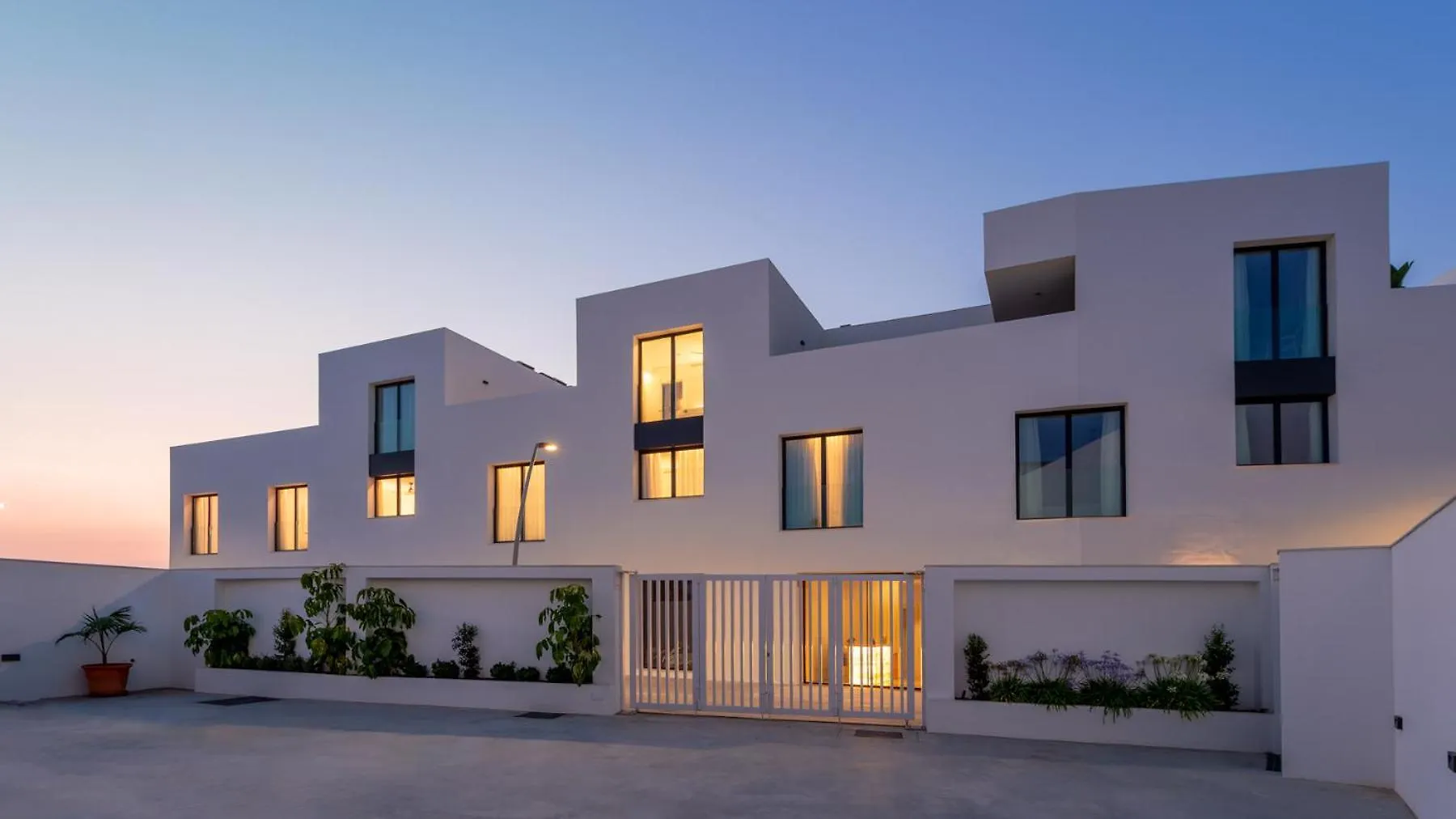Hotel Apartamentos Hamus Conil De La Frontera 0*,  Spain