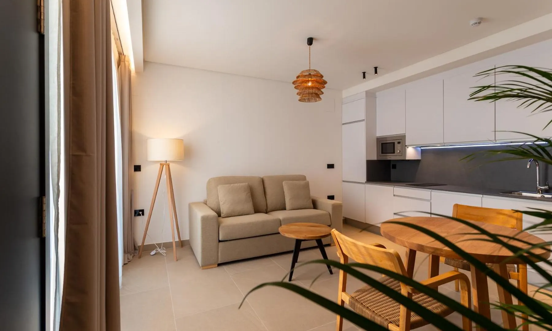 Hotel Apartamentos Hamus Conil De La Frontera Spain